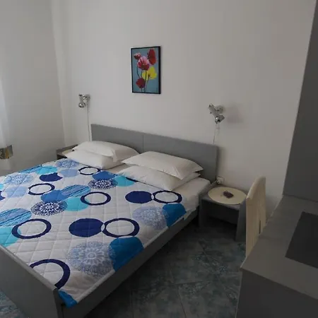 Miro Penzion Vantacici