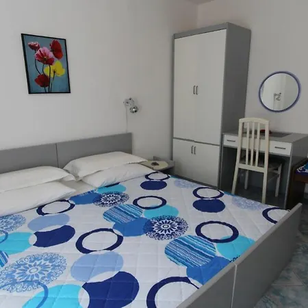 Miro Penzion Vantacici