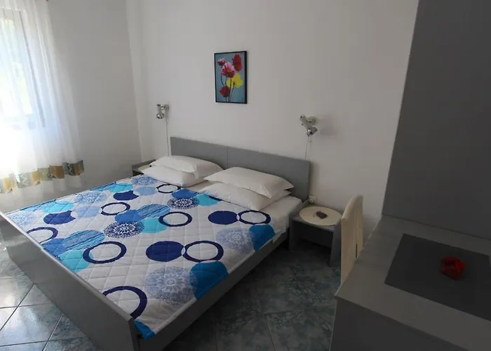 Miro Guest house Vantacici